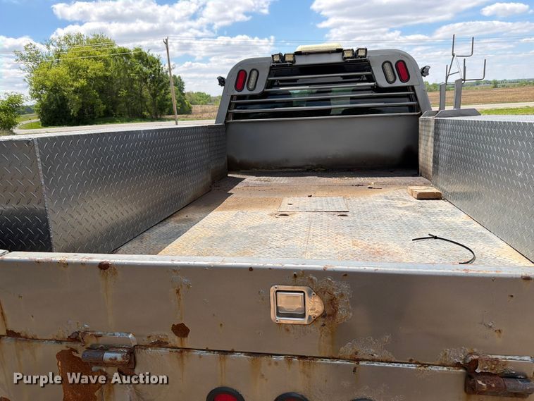 image for item FK0182 2012 Ford F450 Super Duty Crew Cab flatbed truck