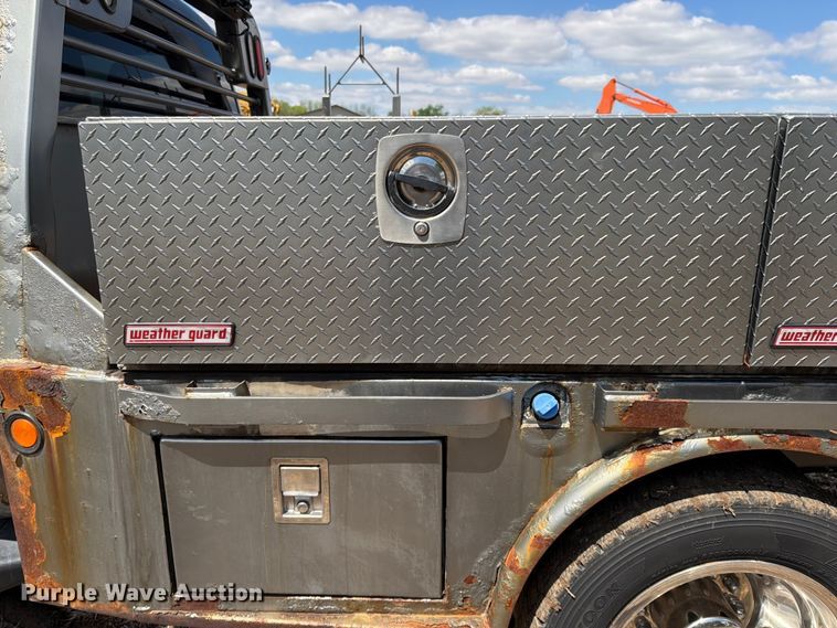 image for item FK0182 2012 Ford F450 Super Duty Crew Cab flatbed truck