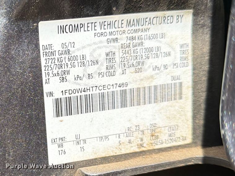 image for item FK0182 2012 Ford F450 Super Duty Crew Cab flatbed truck