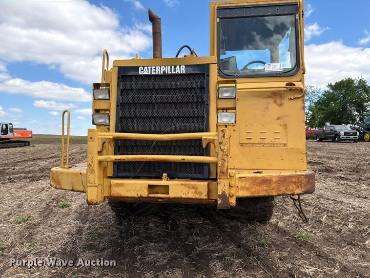 image for item FK0184 1994 Caterpillar 621E conventional scraper 