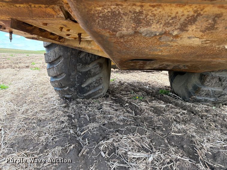 image for item FK0184 1994 Caterpillar 621E conventional scraper 