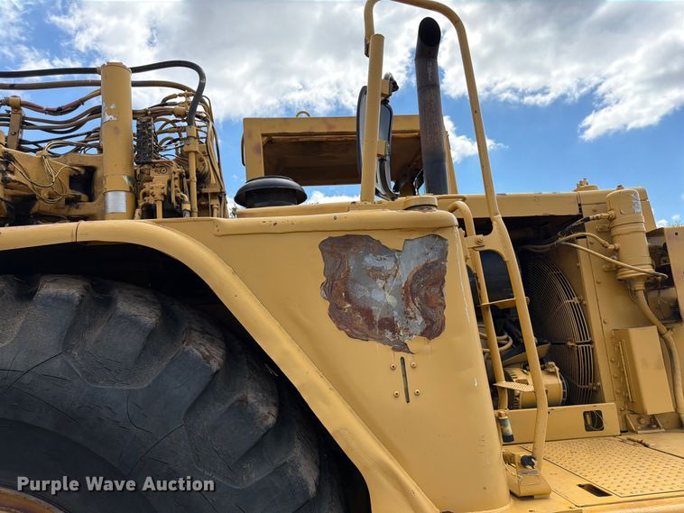 image for item FK0184 1994 Caterpillar 621E conventional scraper 