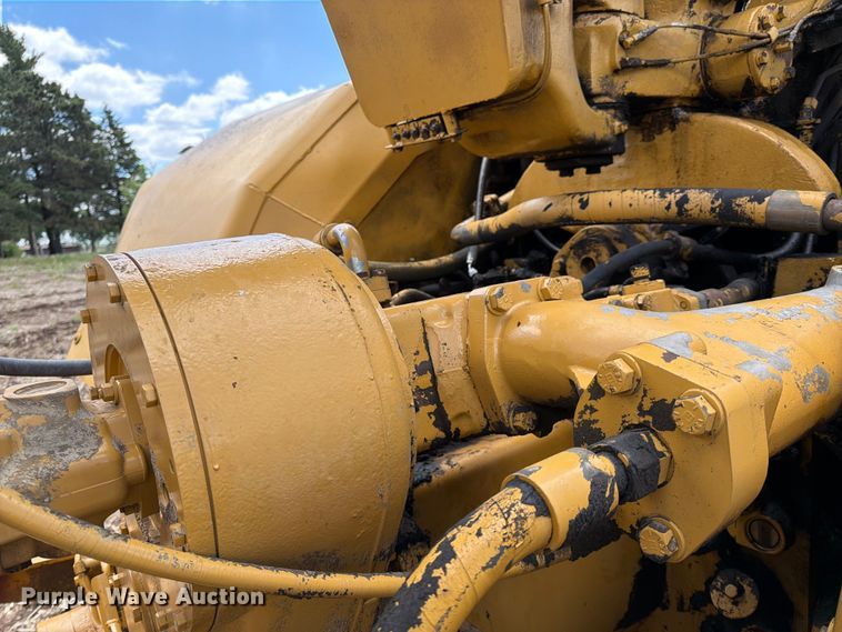 image for item FK0184 1994 Caterpillar 621E conventional scraper 