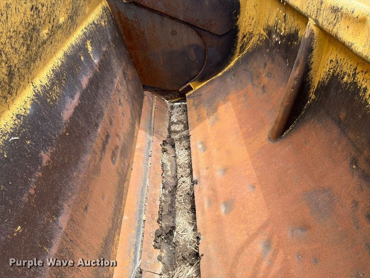 image for item FK0184 1994 Caterpillar 621E conventional scraper 