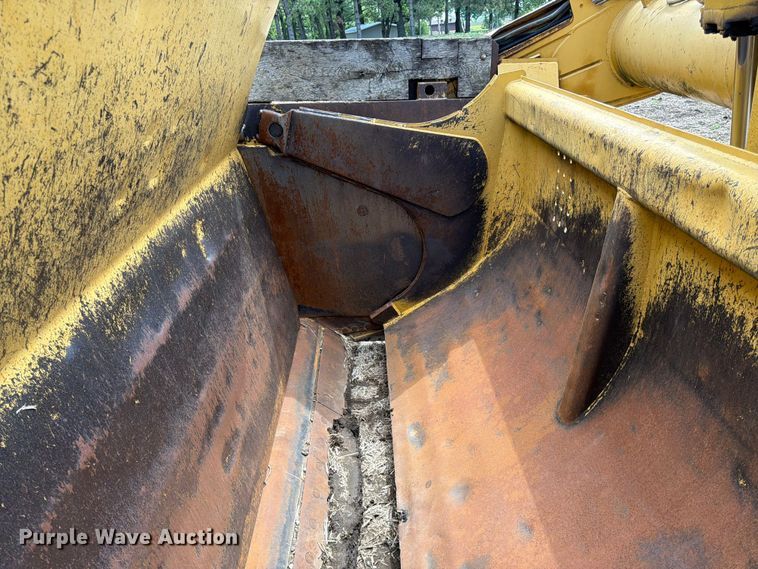 image for item FK0184 1994 Caterpillar 621E conventional scraper 