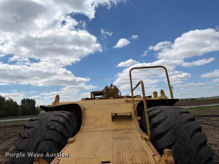 image for item FK0184 1994 Caterpillar 621E conventional scraper 