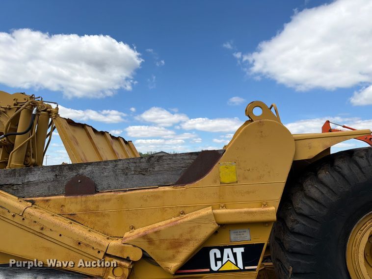 image for item FK0184 1994 Caterpillar 621E conventional scraper 