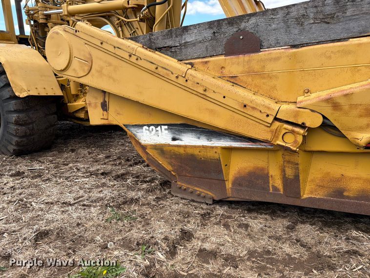 image for item FK0184 1994 Caterpillar 621E conventional scraper 