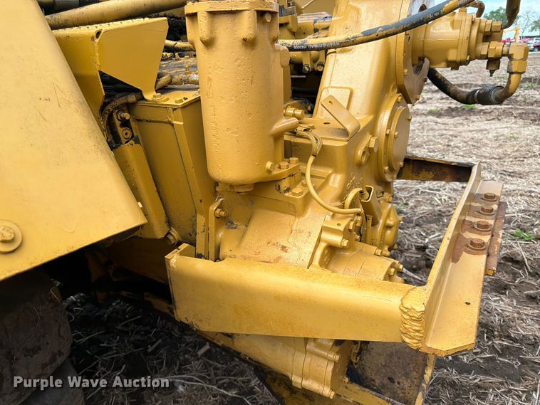 image for item FK0184 1994 Caterpillar 621E conventional scraper 