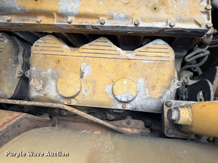 image for item FK0184 1994 Caterpillar 621E conventional scraper 