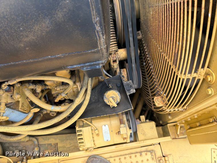 image for item FK0184 1994 Caterpillar 621E conventional scraper 