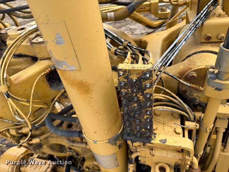 image for item FK0184 1994 Caterpillar 621E conventional scraper 