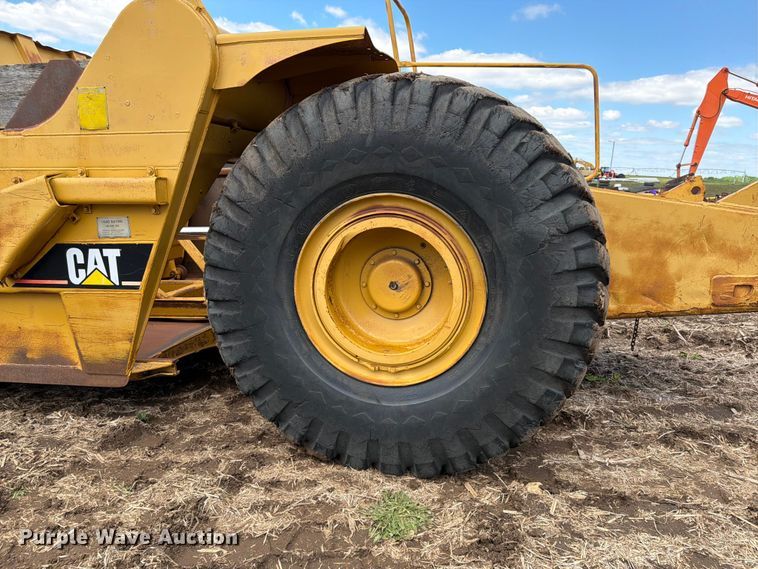 image for item FK0184 1994 Caterpillar 621E conventional scraper 