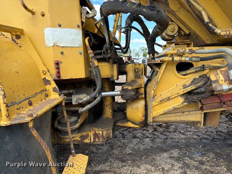 image for item FK0185 1993 Caterpillar D400D articulated haul truck
