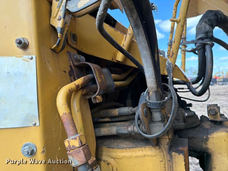 image for item FK0185 1993 Caterpillar D400D articulated haul truck