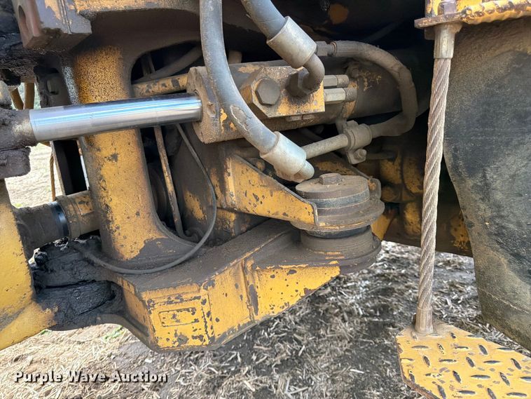 image for item FK0185 1993 Caterpillar D400D articulated haul truck