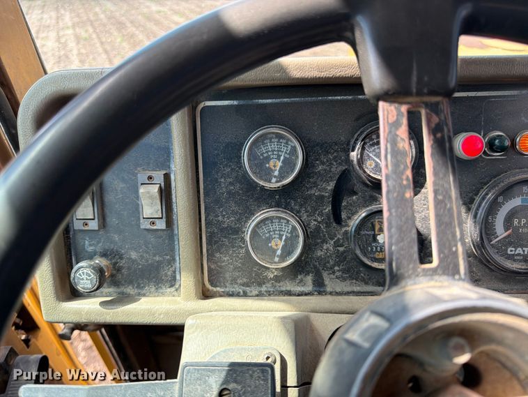 image for item FK0185 1993 Caterpillar D400D articulated haul truck