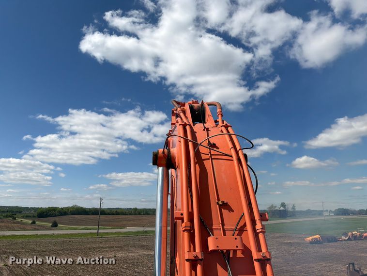 image for item FK0186 1999 Hitachi EX330LC-5 excavator