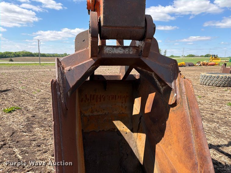 image for item FK0186 1999 Hitachi EX330LC-5 excavator