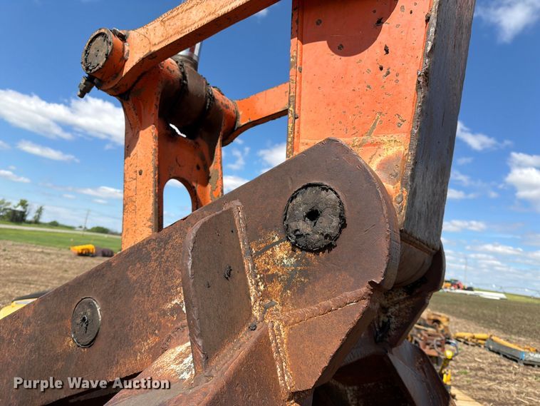image for item FK0186 1999 Hitachi EX330LC-5 excavator
