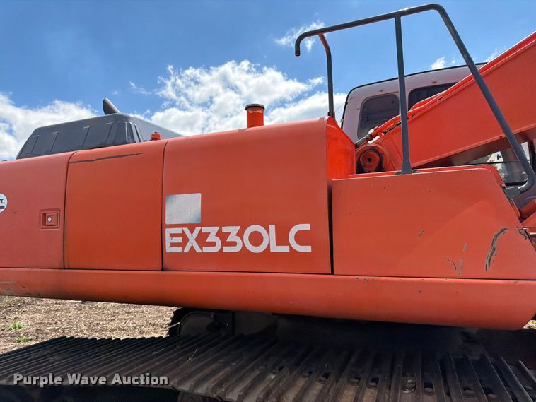 image for item FK0186 1999 Hitachi EX330LC-5 excavator