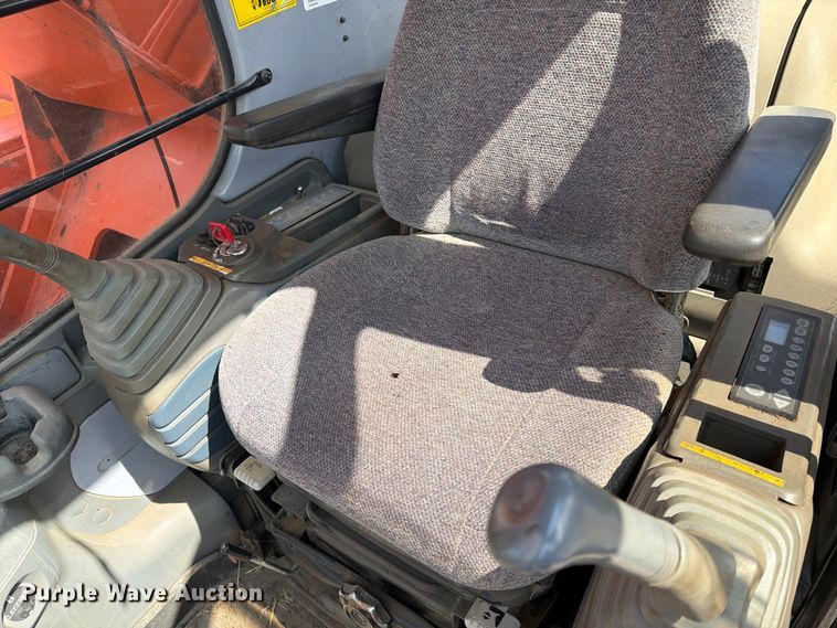 image for item FK0186 1999 Hitachi EX330LC-5 excavator