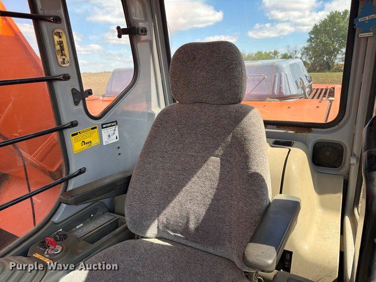 image for item FK0186 1999 Hitachi EX330LC-5 excavator