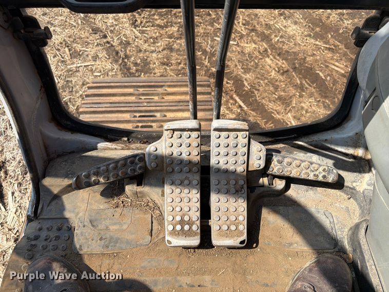 image for item FK0186 1999 Hitachi EX330LC-5 excavator
