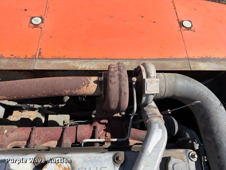 image for item FK0186 1999 Hitachi EX330LC-5 excavator