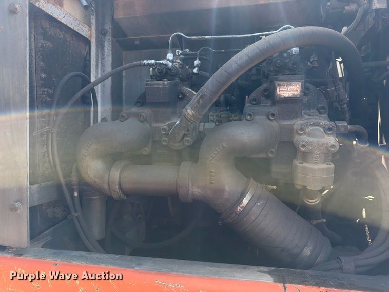 image for item FK0186 1999 Hitachi EX330LC-5 excavator
