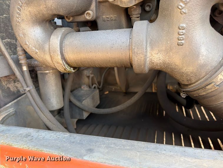 image for item FK0186 1999 Hitachi EX330LC-5 excavator