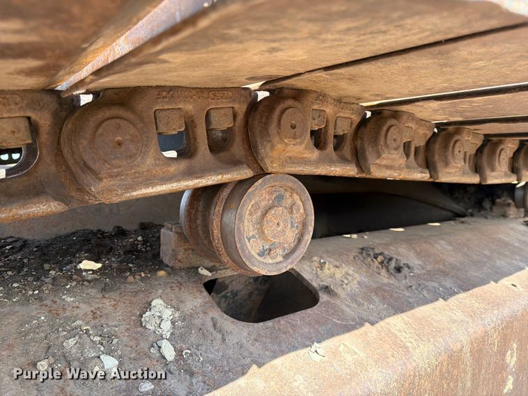 image for item FK0186 1999 Hitachi EX330LC-5 excavator
