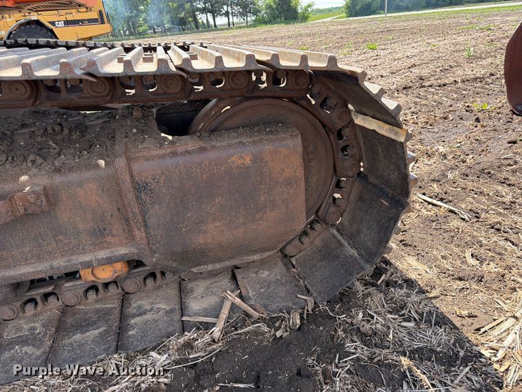 image for item FK0186 1999 Hitachi EX330LC-5 excavator