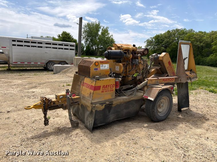 image for item FK0190 Rayco RG1672 DXH wood chipper