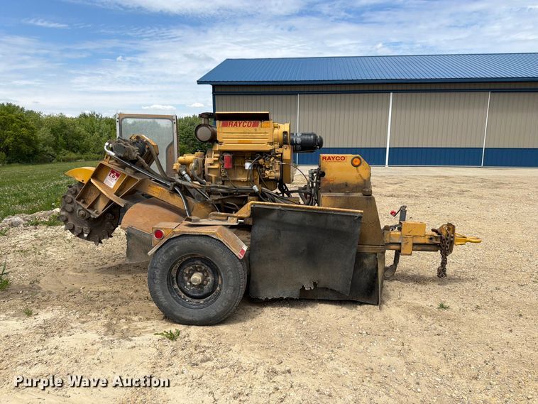 image for item FK0190 Rayco RG1672 DXH wood chipper