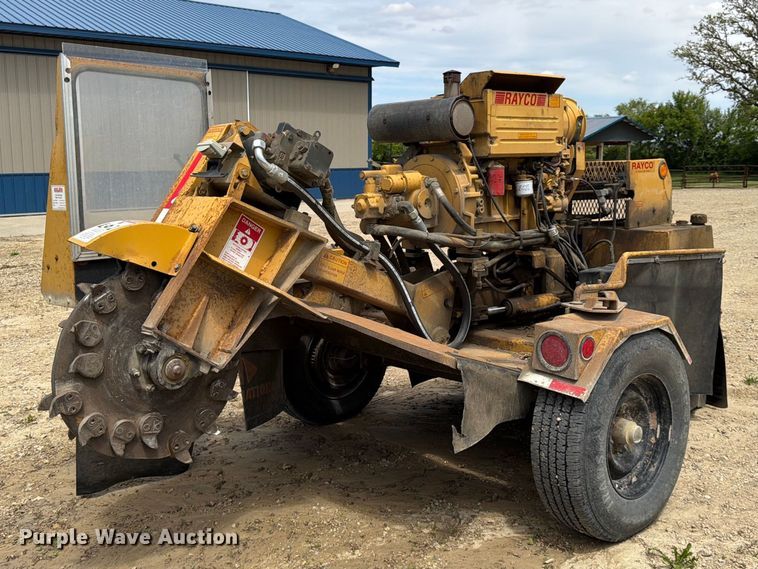 image for item FK0190 Rayco RG1672 DXH wood chipper