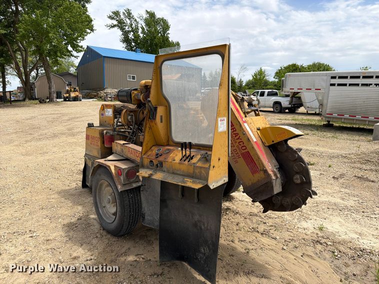 image for item FK0190 Rayco RG1672 DXH wood chipper