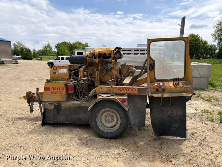image for item FK0190 Rayco RG1672 DXH wood chipper