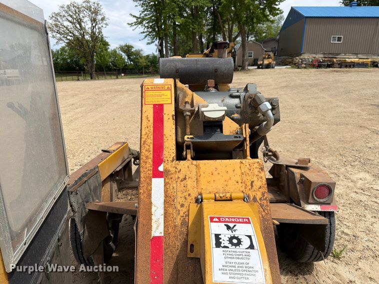 image for item FK0190 Rayco RG1672 DXH wood chipper