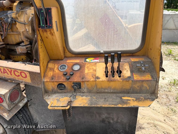 image for item FK0190 Rayco RG1672 DXH wood chipper