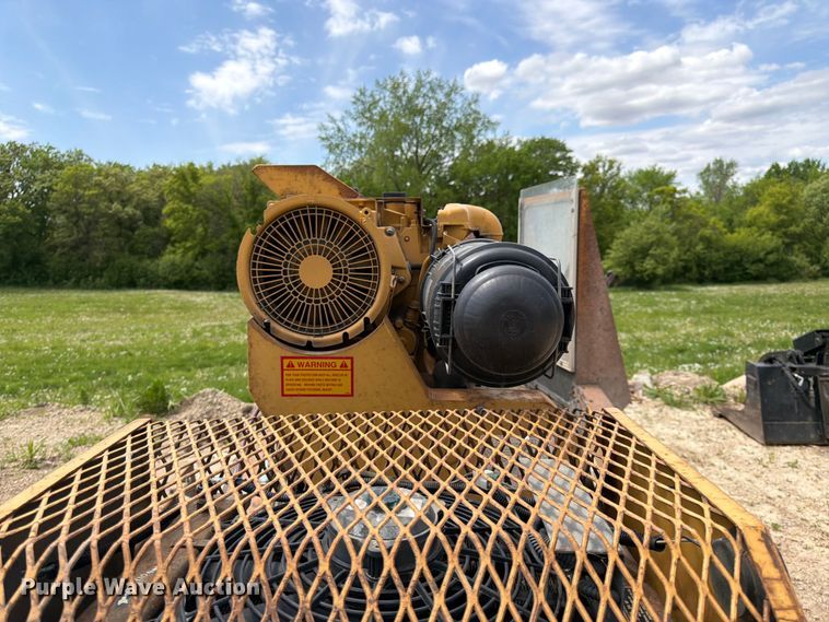 image for item FK0190 Rayco RG1672 DXH wood chipper