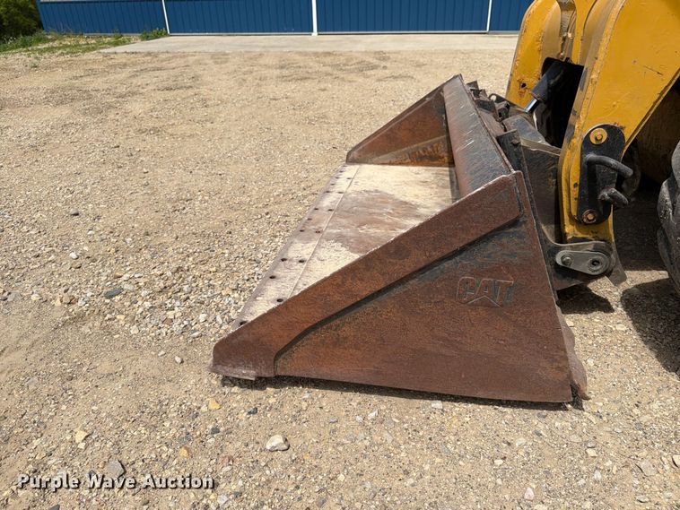 image for item FK0191 2013 Caterpillar 252B3 skid steer loader
