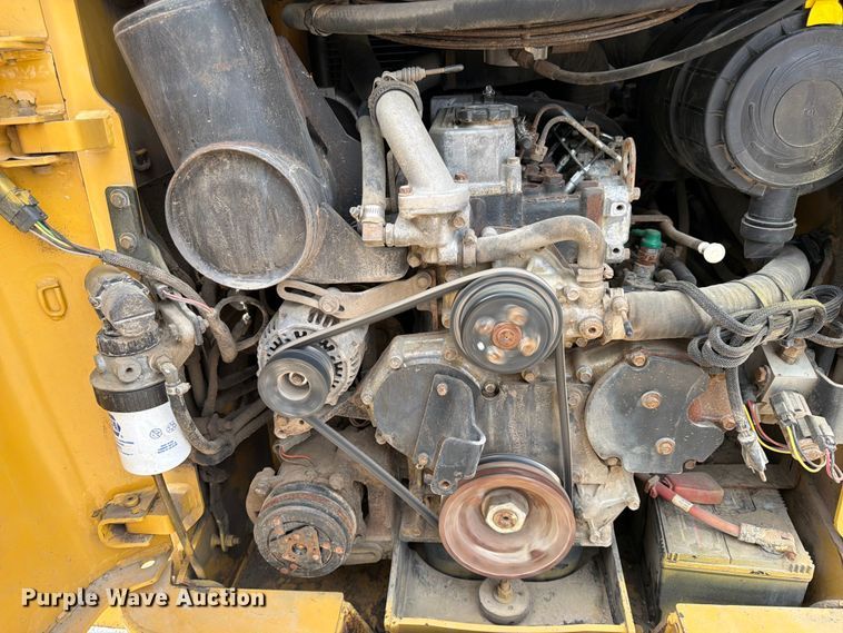 image for item FK0191 2013 Caterpillar 252B3 skid steer loader