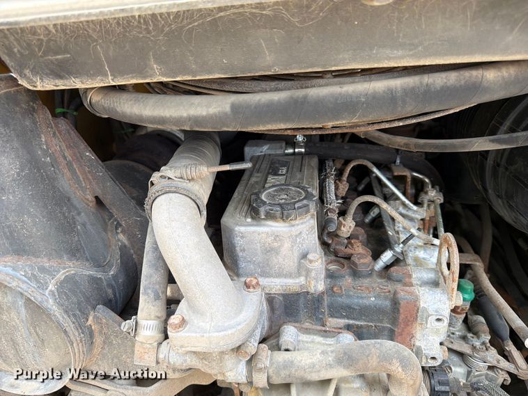 image for item FK0191 2013 Caterpillar 252B3 skid steer loader