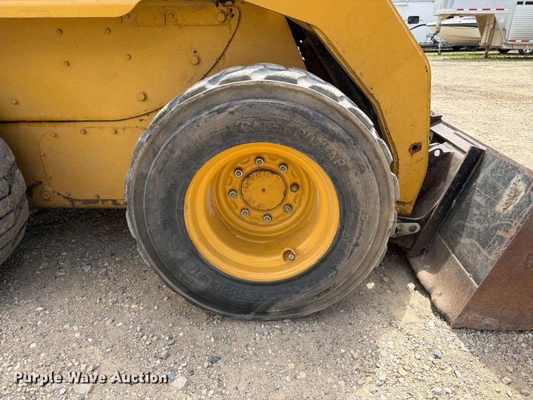 image for item FK0191 2013 Caterpillar 252B3 skid steer loader