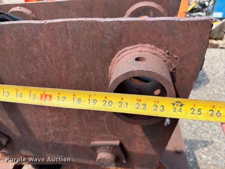 image for item FK0196 Excavator plate compactor