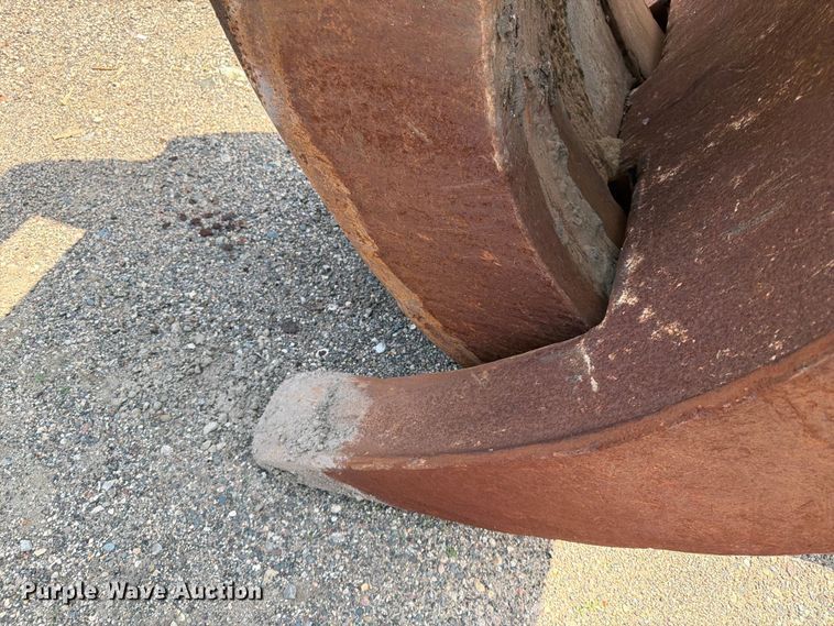 image for item FK0199 Excavator grapple
