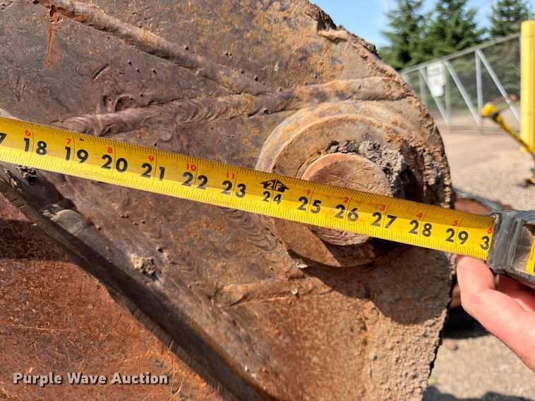 image for item FK0199 Excavator grapple