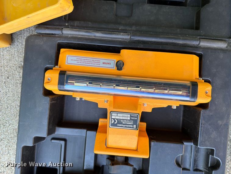 image for item FK0200 Surveying equipment