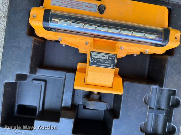 image for item FK0200 Surveying equipment